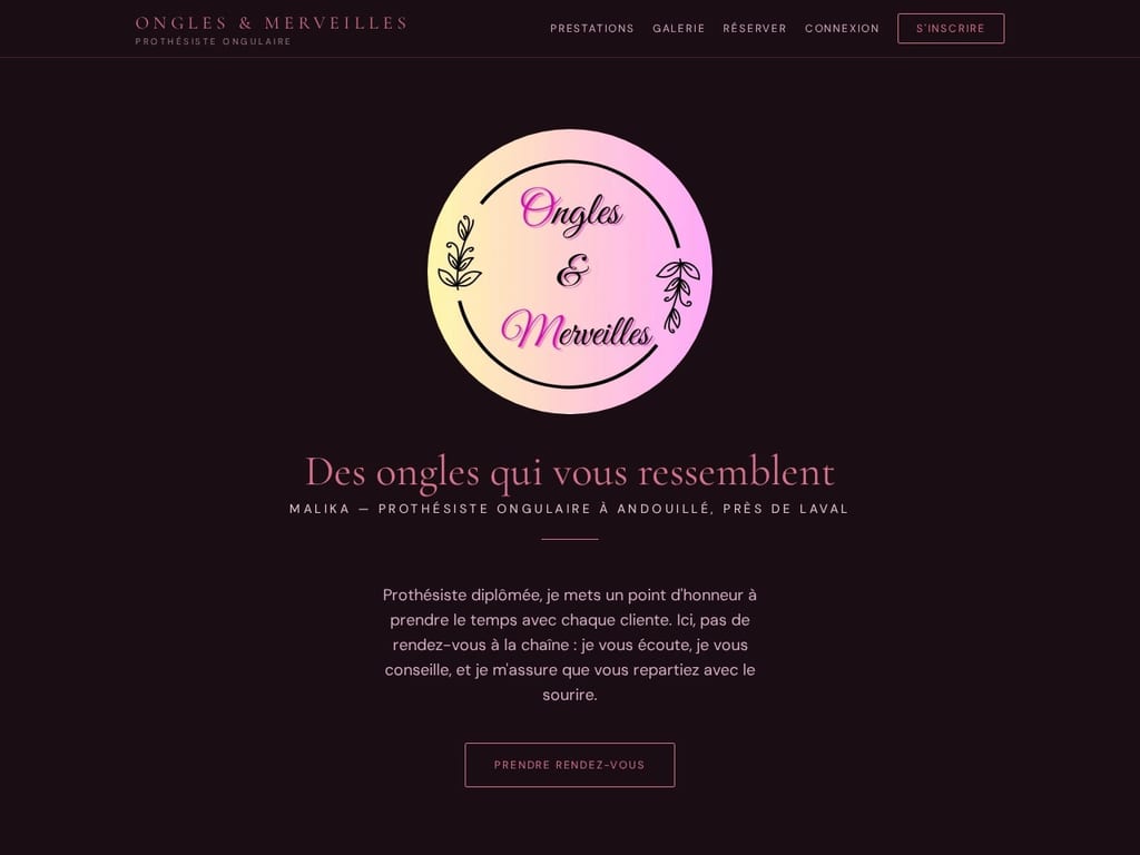 Capture du site ongles-et-merveilles.fr — page d'accueil du salon de prothésie ongulaire à Andouillé